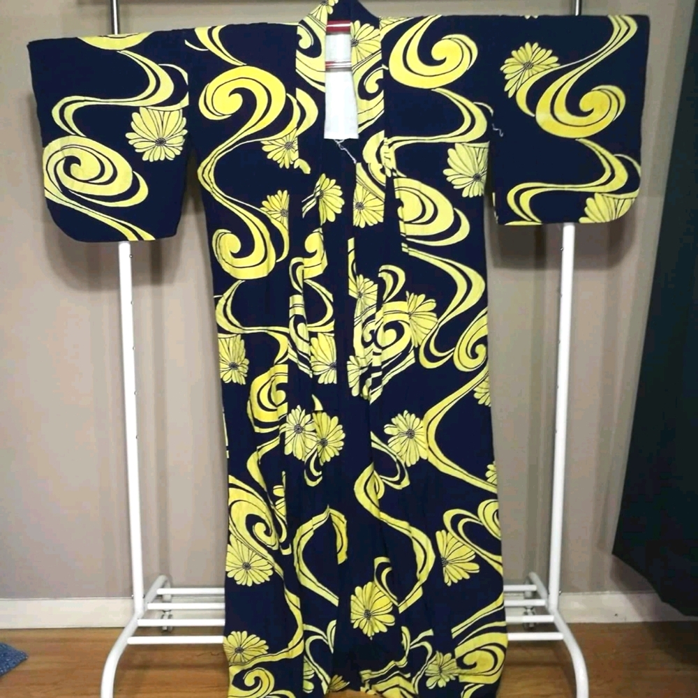 Authentic Yukata / kimono 👘 indigo swirl print
